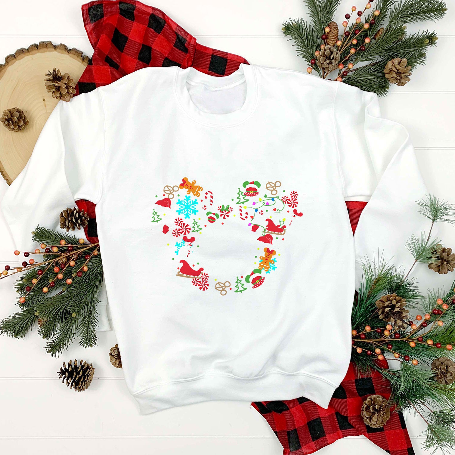 Merry Christmas Mickey Gift SVG, Christmas SVG PNG DXF EPS.